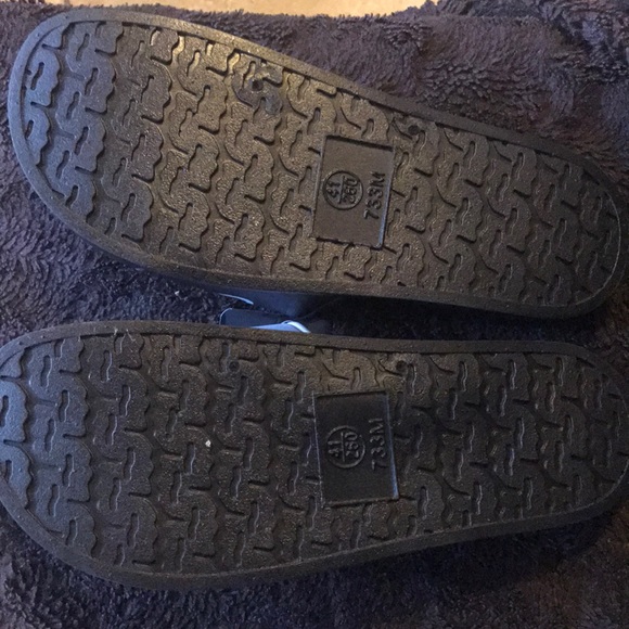 Sandals - Picture 3 of 4